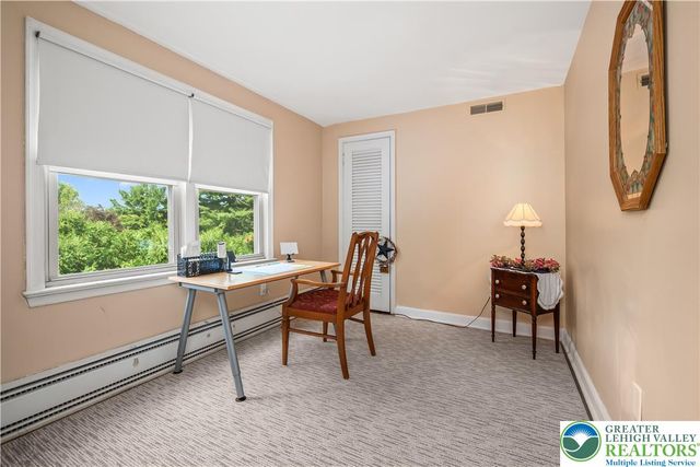 52 S. Cedar Crest Boulevard, South Whitehall Twp, PA 18104