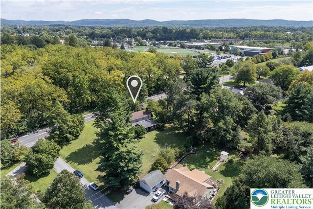 52 S. Cedar Crest Boulevard, South Whitehall Twp, PA 18104