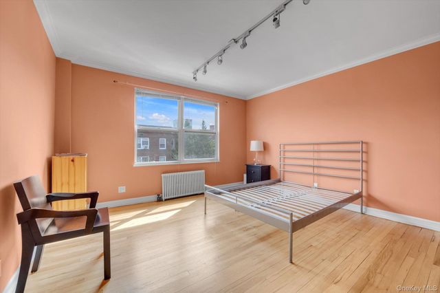 78-42 Main Street 3J, Flushing, NY 11747