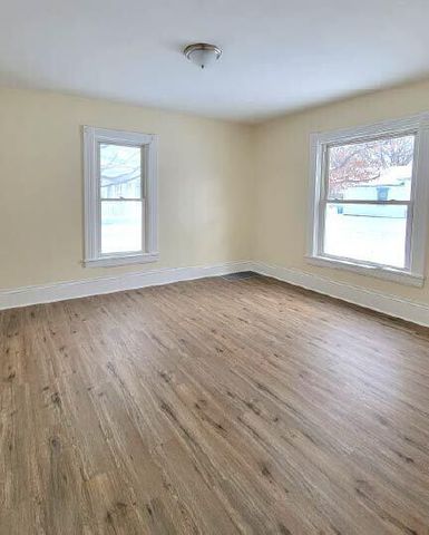 260 Fremont Street, Manistee, MI 49660