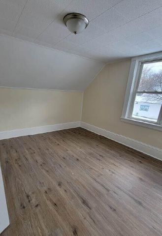 260 Fremont Street, Manistee, MI 49660