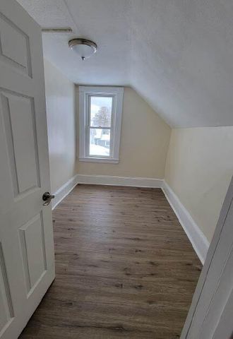 260 Fremont Street, Manistee, MI 49660