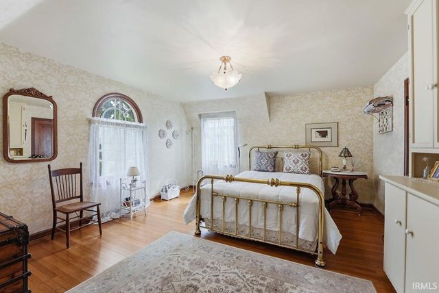 2245 W Warwick Road, Muncie, IN 47304