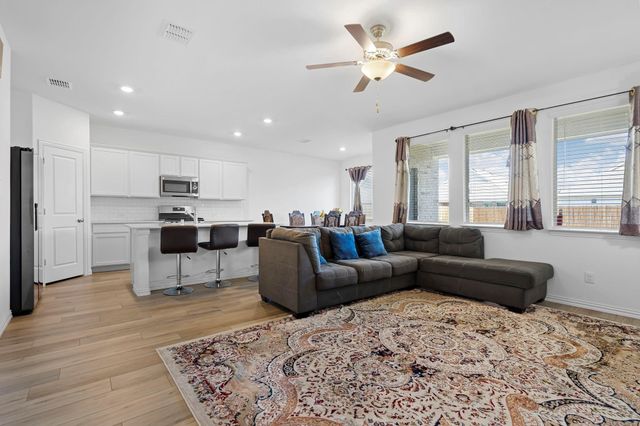 1713 Lake Grove Drive, Little Elm, TX 75068