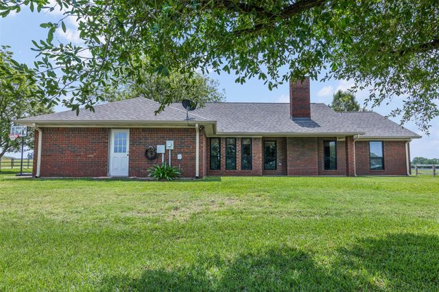 1016 County Road 306, Rockdale, TX 76567