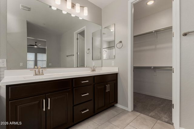 1861 S FOLLETT Way, Gilbert, AZ 85295