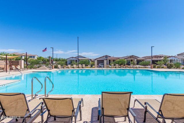 1861 S FOLLETT Way, Gilbert, AZ 85295