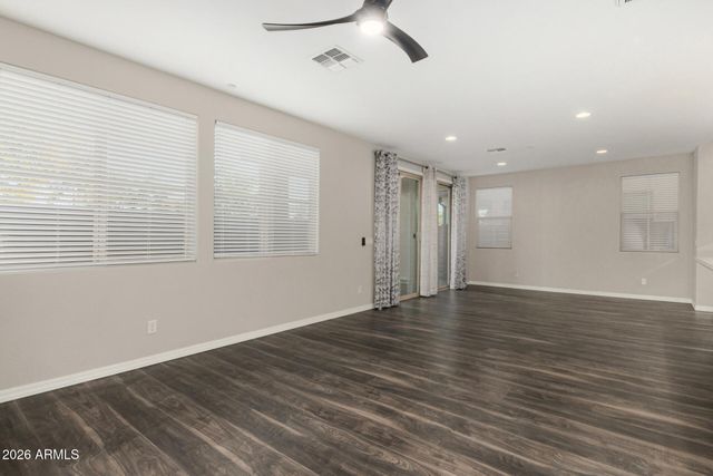 1861 S FOLLETT Way, Gilbert, AZ 85295