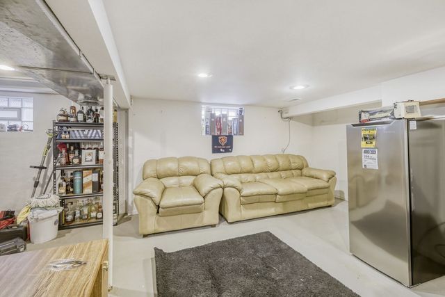 245 Whitehall Avenue, Northlake, IL 60164