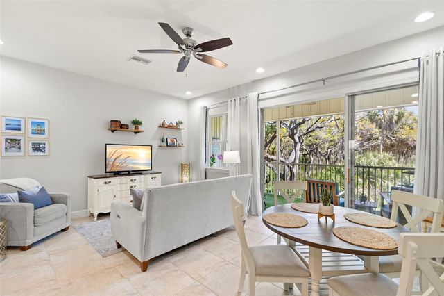 5918 ANCHORAGE WAY S, St Petersburg, FL 33712