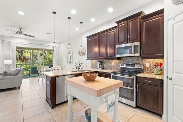 5918 ANCHORAGE WAY S, St Petersburg, FL 33712