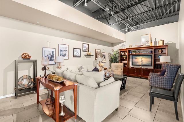 5918 ANCHORAGE WAY S, St Petersburg, FL 33712