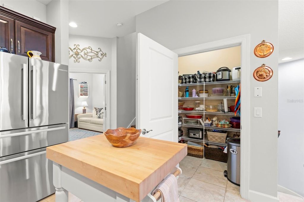 Image 21 of property listing at 5918 ANCHORAGE WAY S, St Petersburg, FL 33712