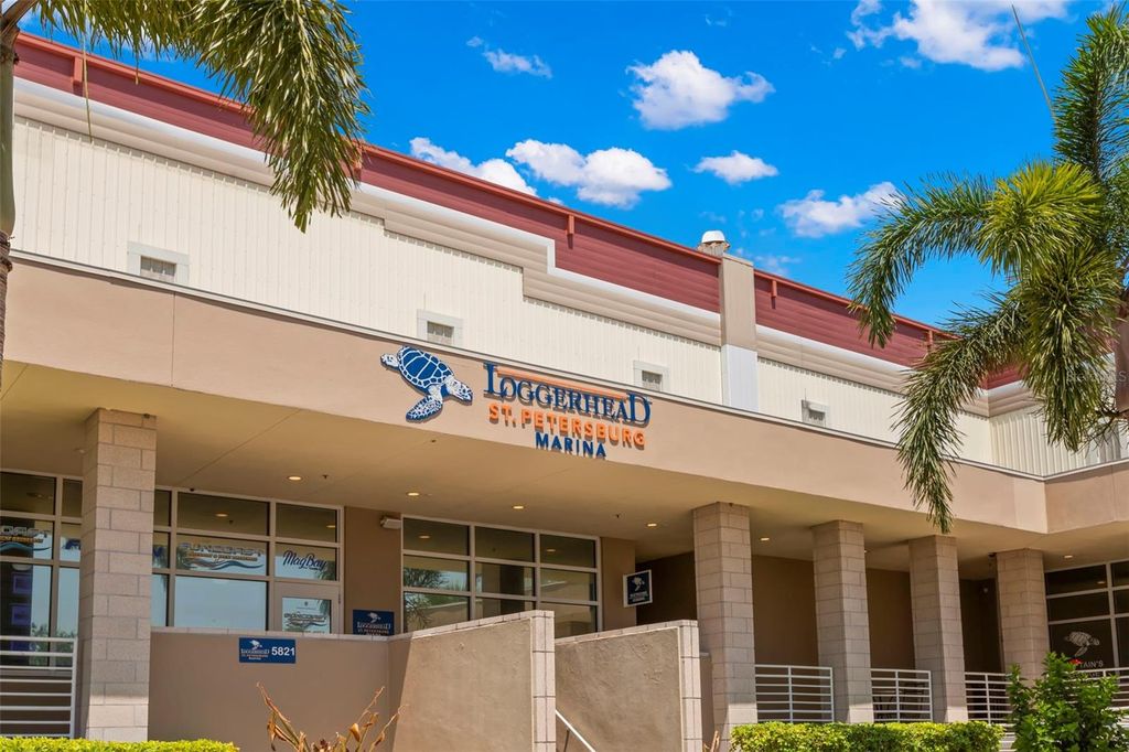 Image 59 of property listing at 5918 ANCHORAGE WAY S, St Petersburg, FL 33712