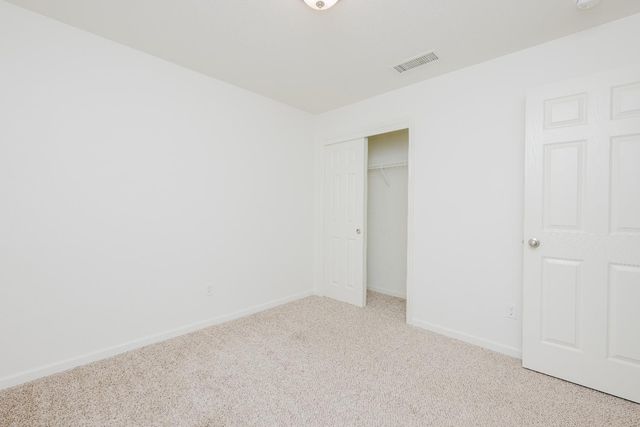 3762 Savant Ln, Clovis, CA 93619