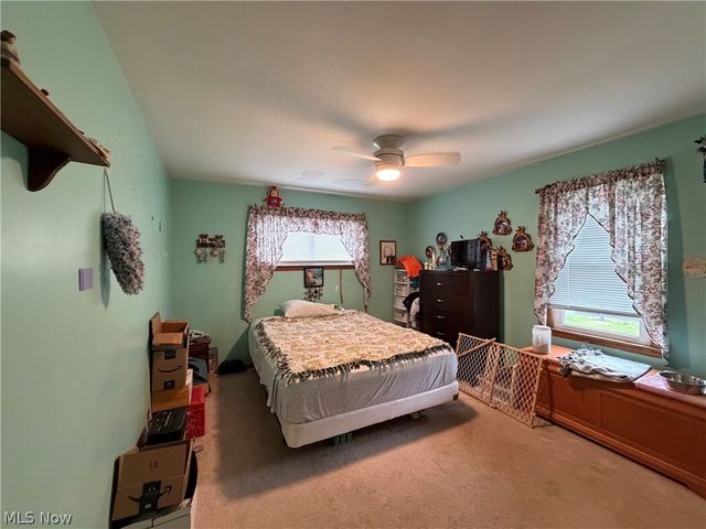 1546 Meadowbrook, Youngstown, OH 44514