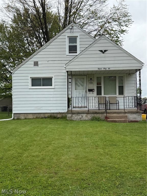 1546 Meadowbrook, Youngstown, OH 44514