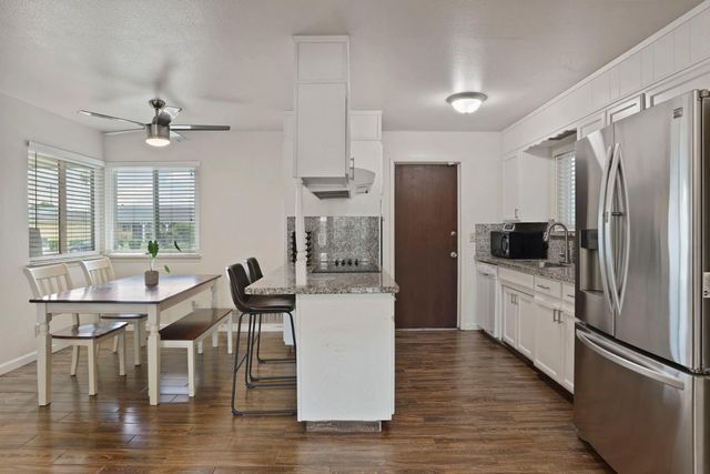 8120 Independence Ave, Stockton, CA 95209