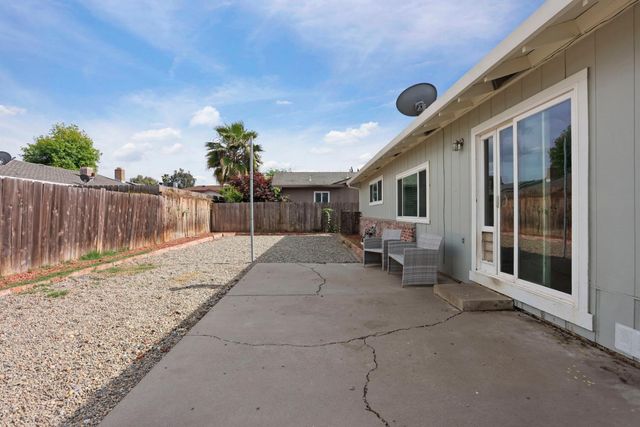 8120 Independence Ave, Stockton, CA 95209