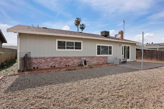 8120 Independence Ave, Stockton, CA 95209