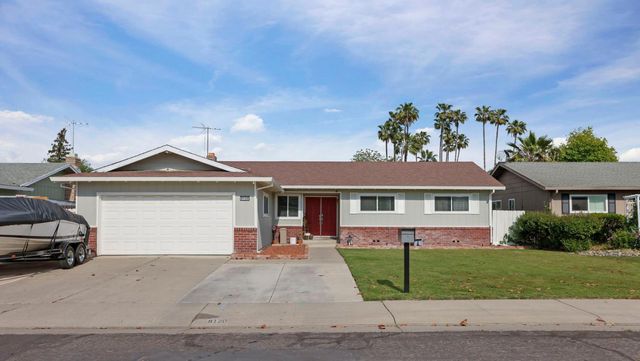 8120 Independence Ave, Stockton, CA 95209
