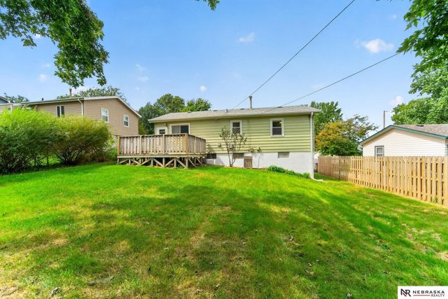 3209 S 90th Avenue, Omaha, NE 68124