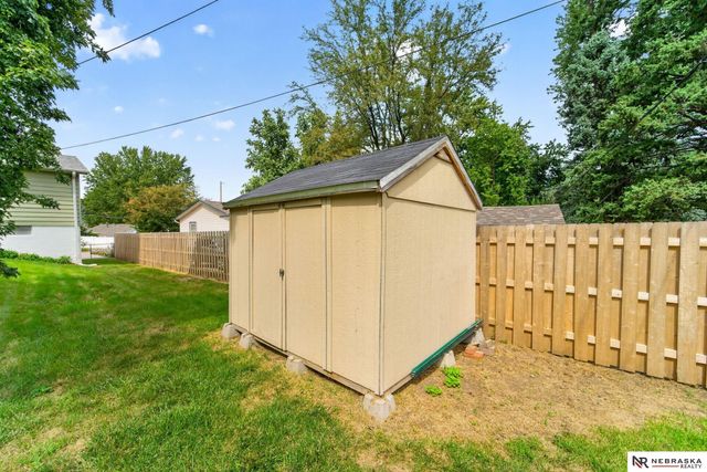 3209 S 90th Avenue, Omaha, NE 68124