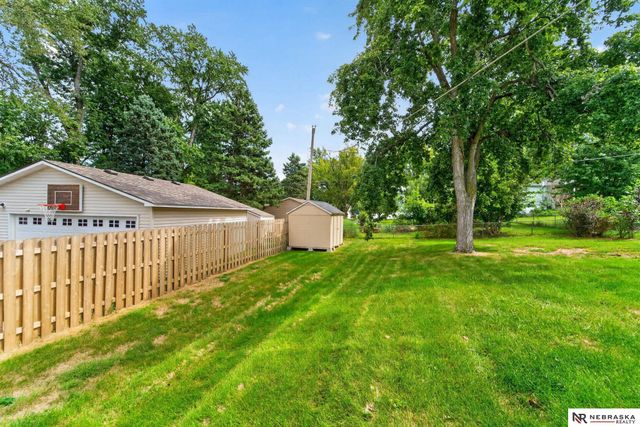 3209 S 90th Avenue, Omaha, NE 68124