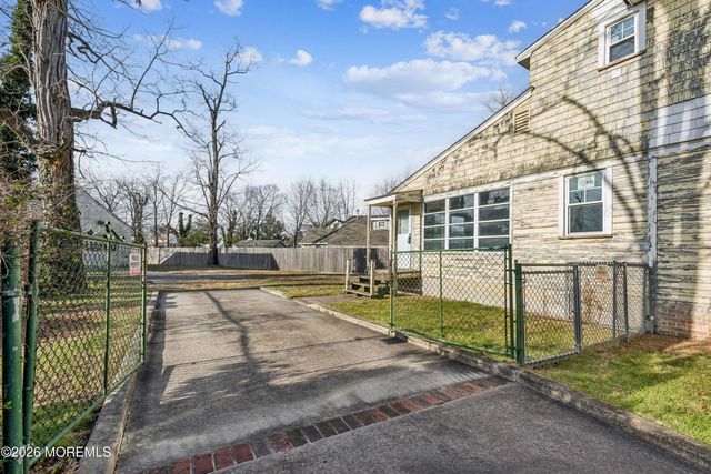 909 Arnold Avenue, Point Pleasant, NJ 08742