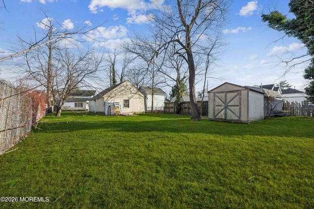 909 Arnold Avenue, Point Pleasant, NJ 08742