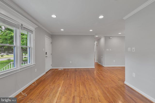 3911 EGAN DR, Fairfax, VA 22030