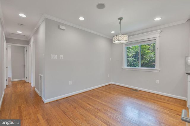 3911 EGAN DR, Fairfax, VA 22030