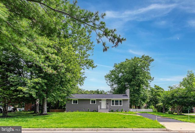 3911 EGAN DR, Fairfax, VA 22030