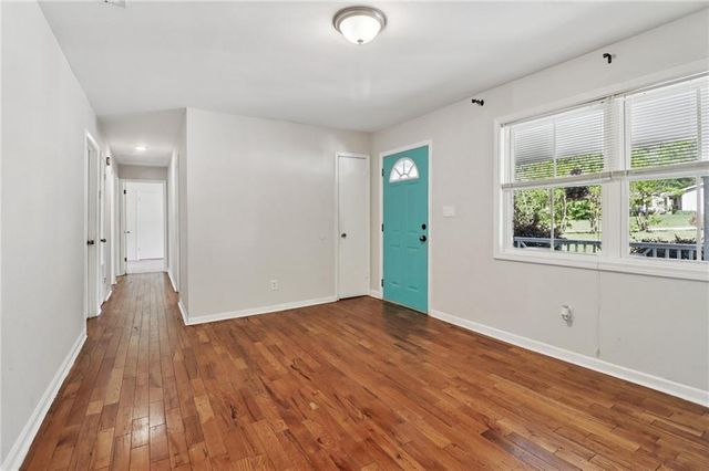 2344 Chestnut Log Place, Lithia Springs, GA 30122