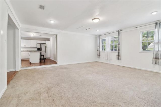 2344 Chestnut Log Place, Lithia Springs, GA 30122