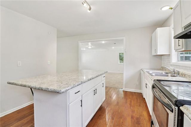 2344 Chestnut Log Place, Lithia Springs, GA 30122