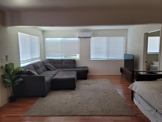 50689 Critter Creek Lane, Oakhurst, CA 93644