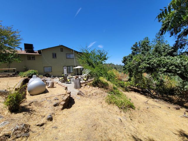 50689 Critter Creek Lane, Oakhurst, CA 93644