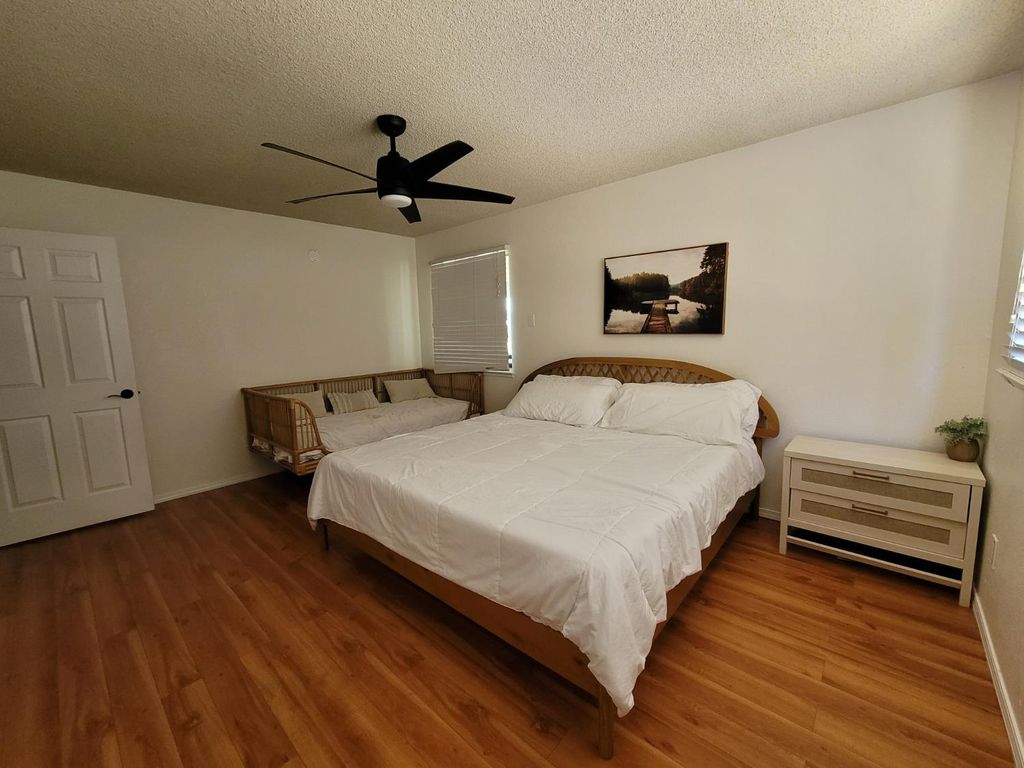 Image 22 of property listing at 50689 Critter Creek Lane, Oakhurst, CA 93644