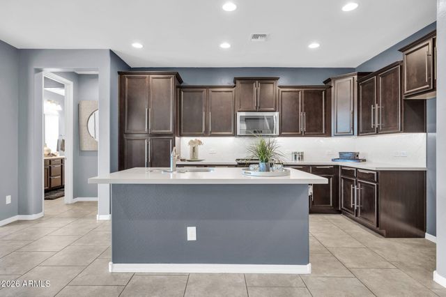 22218 N 182ND Lane, Surprise, AZ 85387