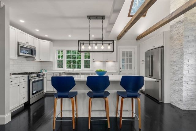 62 Bacon Street, Natick, MA 01760