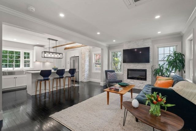 62 Bacon Street, Natick, MA 01760