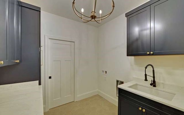 317 Bell Creek Cove Road, Hiawassee, GA 30546