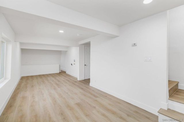 866 Merlin Dr, San Diego, CA 92114