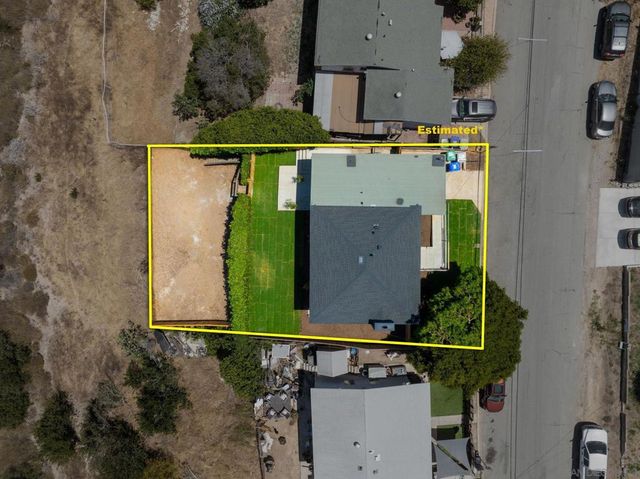 866 Merlin Dr, San Diego, CA 92114