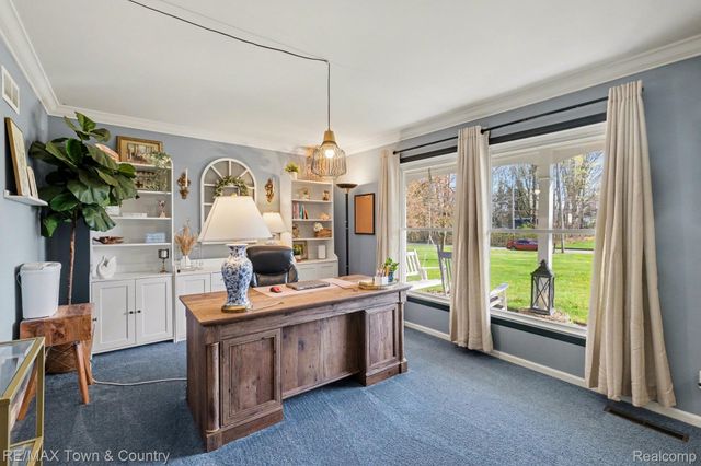 3423 Longview Drive, Flushing Charter Township, MI 48433