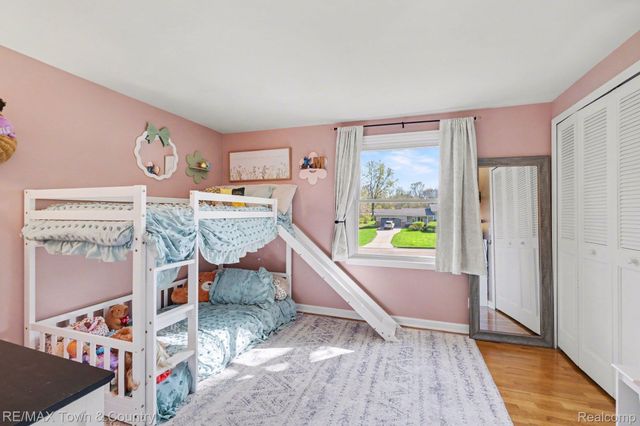 3423 Longview Drive, Flushing Charter Township, MI 48433