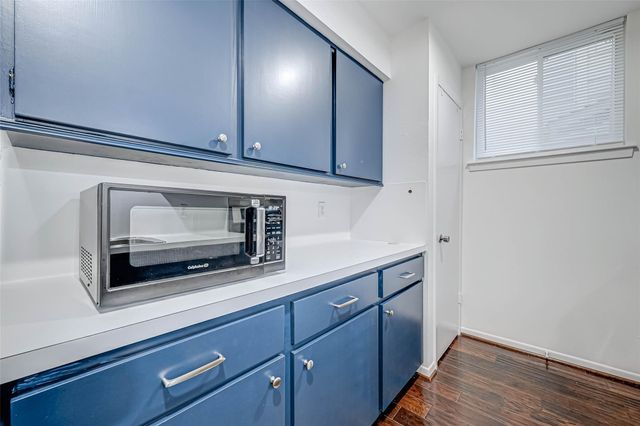 1502 Prairie Grove Drive, Houston, TX 77077
