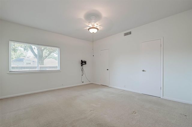 1502 Prairie Grove Drive, Houston, TX 77077