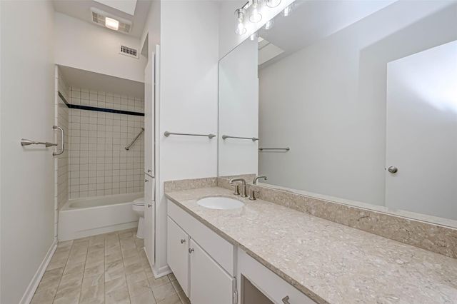 1502 Prairie Grove Drive, Houston, TX 77077